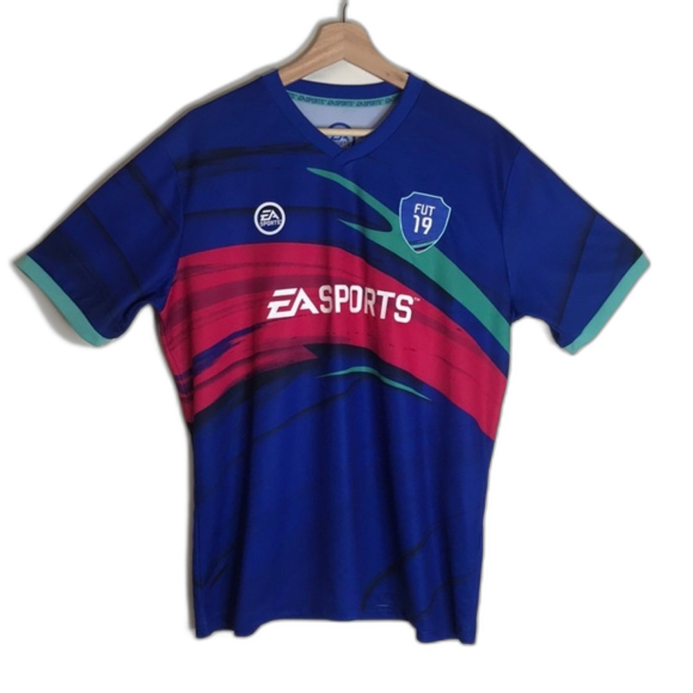 FIFA 19 ultimate team fut#19 football shirt jersey ea sports size‎ XL